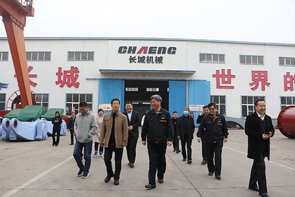 河南省商務(wù)廳領(lǐng)導(dǎo)蒞臨新鄉(xiāng)長城機(jī)械實地核查電子商務(wù)發(fā)展情況