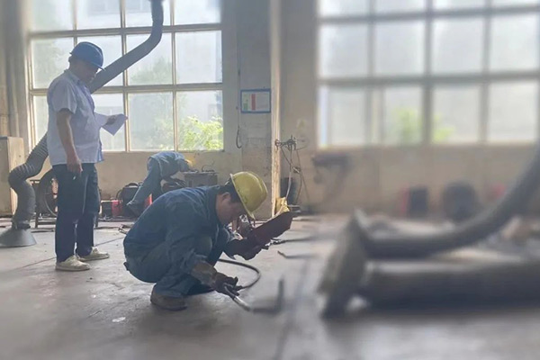 長(zhǎng)城機(jī)械“師帶徒”結(jié)業(yè)考試 長(zhǎng)城機(jī)械“師帶徒”結(jié)業(yè)考試