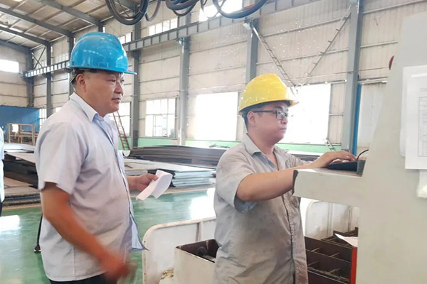 長(zhǎng)城機(jī)械“師帶徒”結(jié)業(yè)考試 長(zhǎng)城機(jī)械“師帶徒”結(jié)業(yè)考試