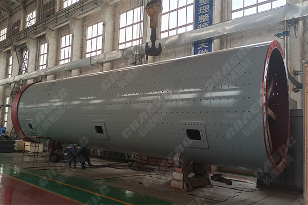 江蘇客戶選購長(zhǎng)城機(jī)械φ3.5m*17.5m超細(xì)球磨機(jī)